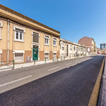 Guestready - Mosaic Terrace Лиссабон